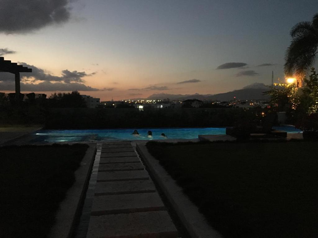 Casa Tropical Con Hermosos Atardeceres Caribenos Villa Santiago De Los Caballeros Exterior photo